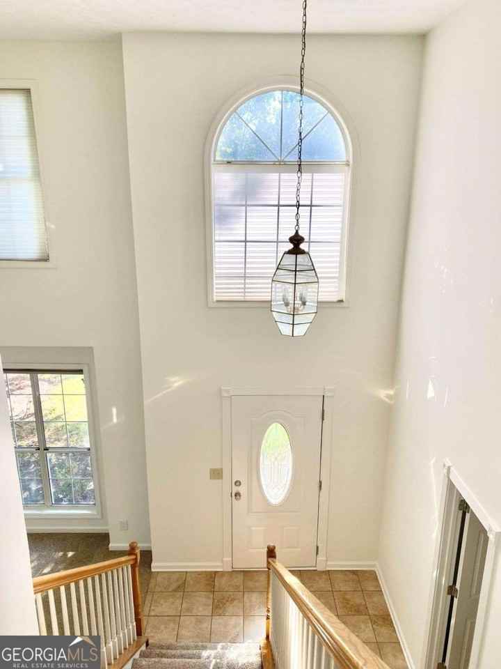 640 Suwanee Lakes Cir - Photo 3 of 30