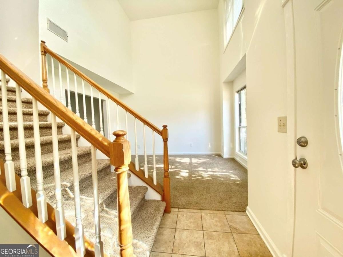 640 Suwanee Lakes Cir - Photo 4 of 30