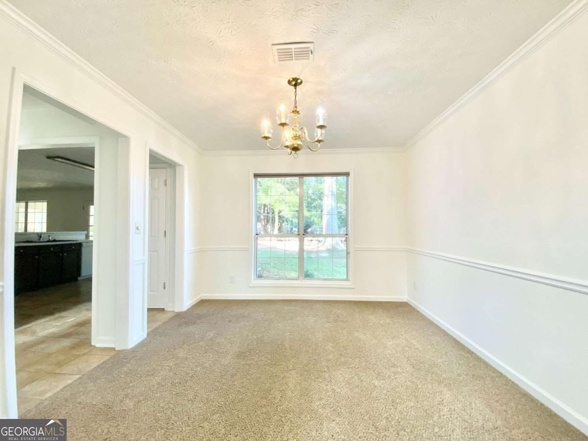 640 Suwanee Lakes Cir - Photo 6 of 30