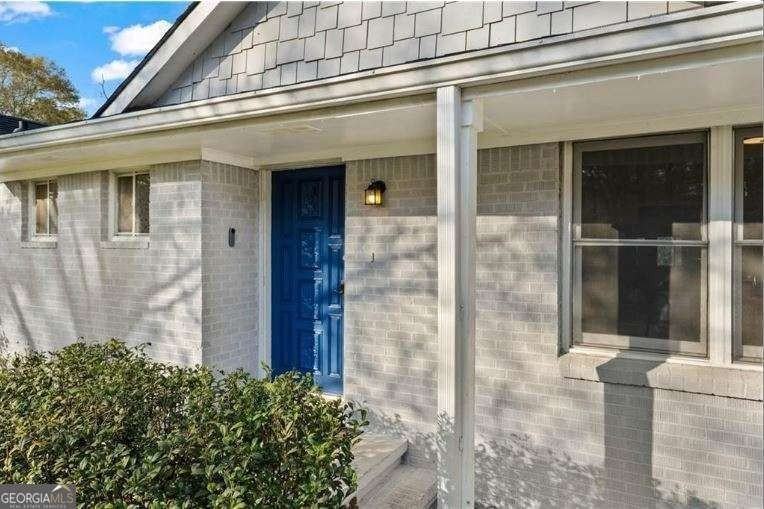 2634 Birch St Se - Photo 2 of 48