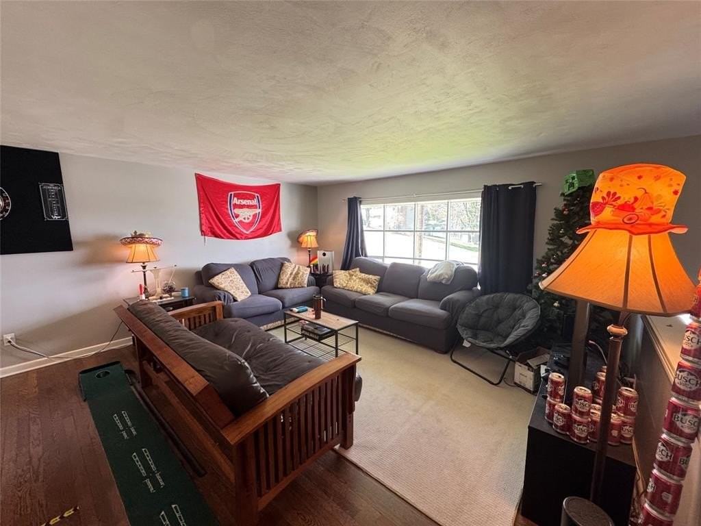 4520 Marshall Dr W - Photo 3 of 17