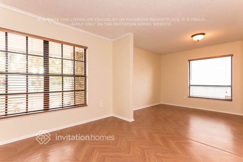 1903 Firethorn Ct - Photo 2 of 13