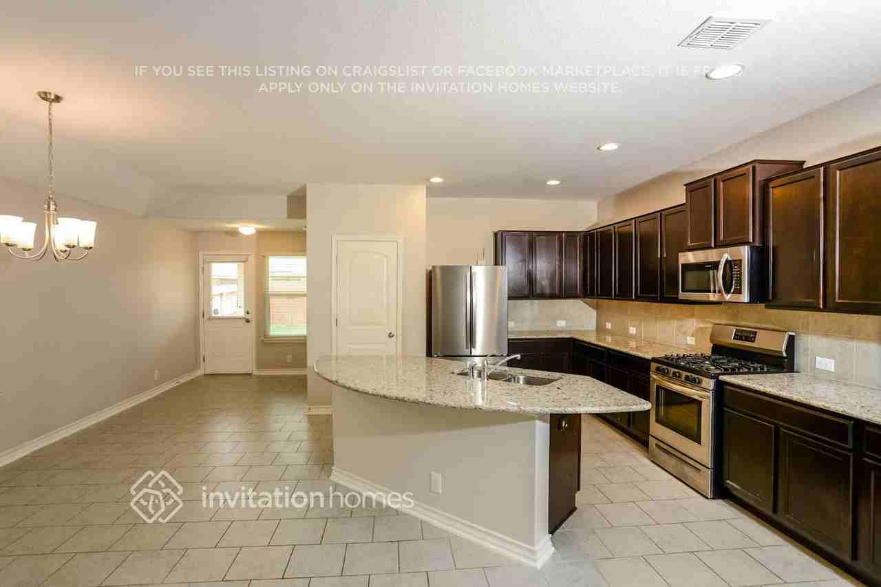 13451 Drop Seed - Photo 4 of 16