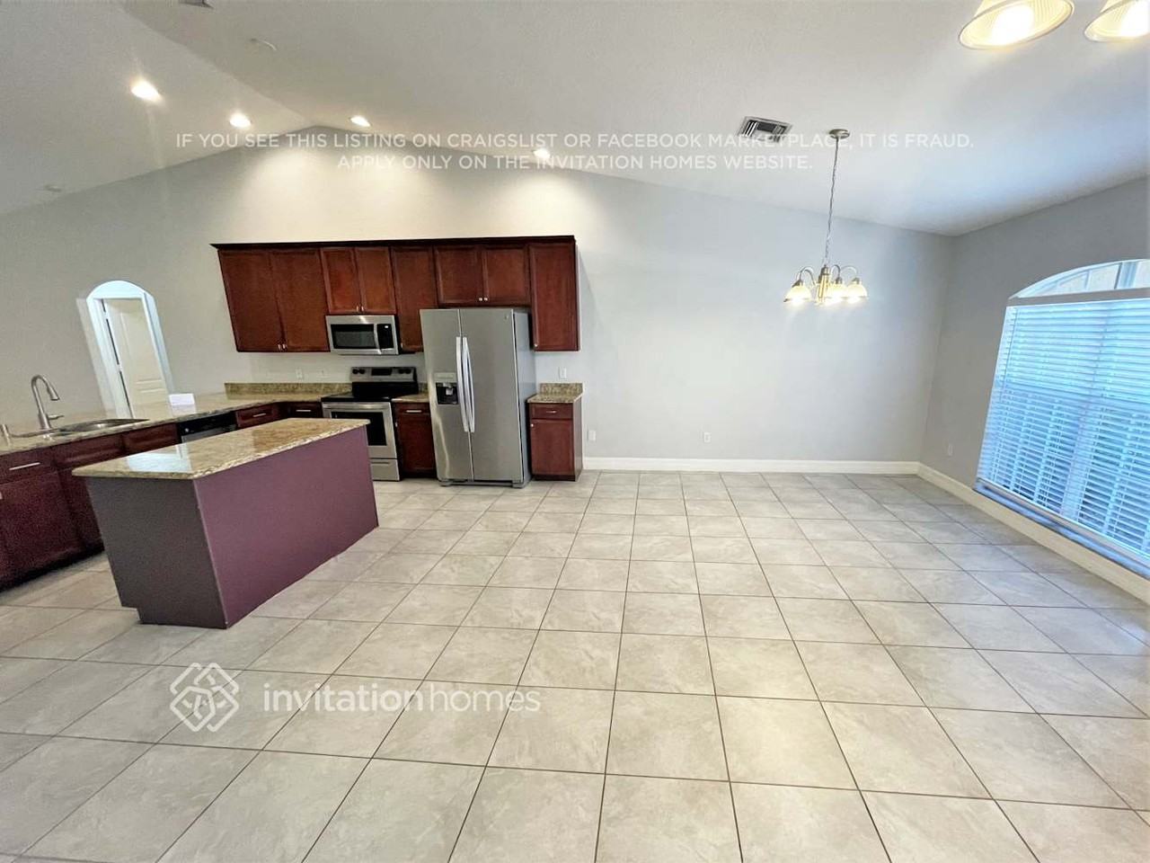 23283 Mulligan Ave - Photo 4 of 21