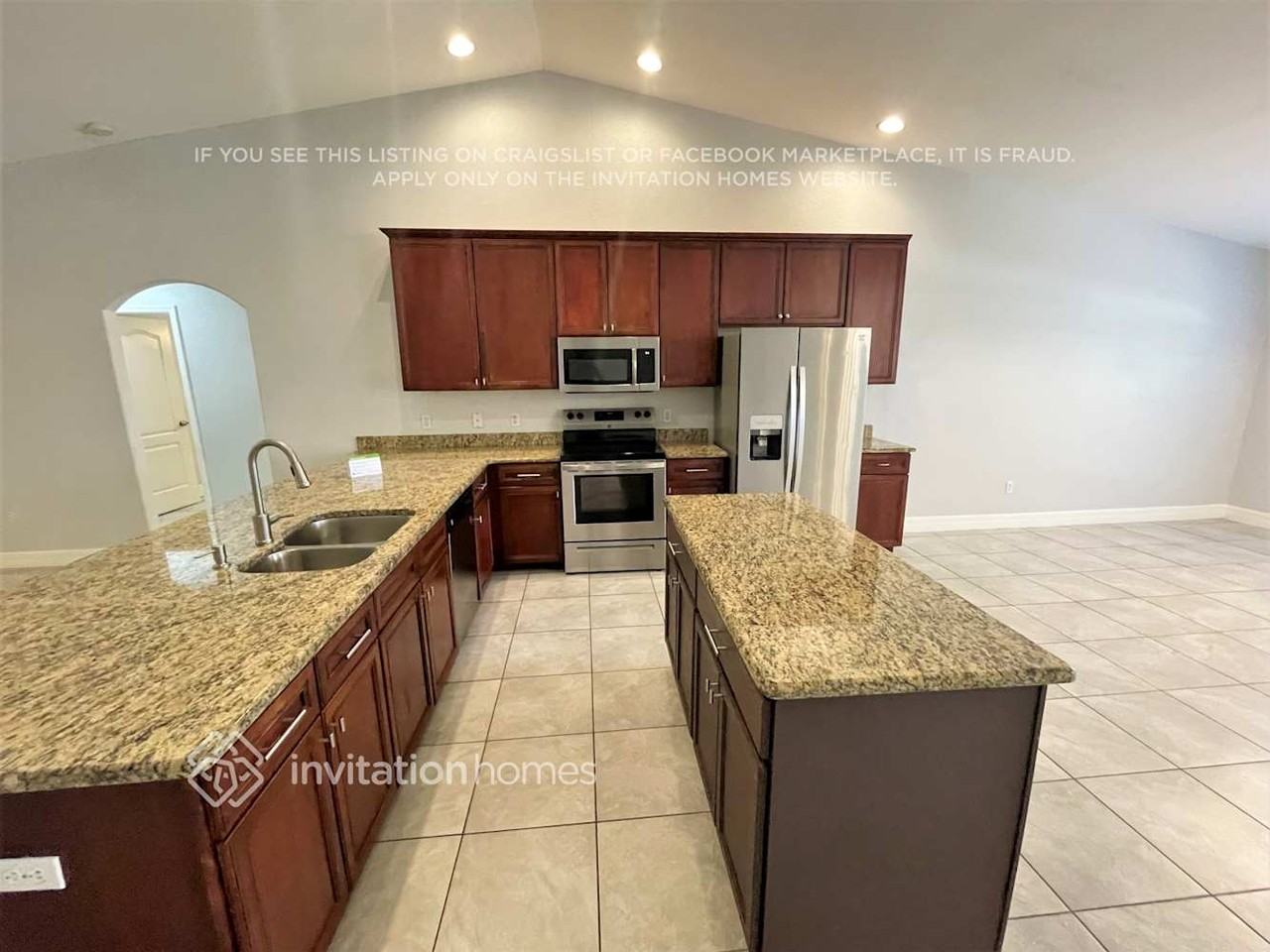 23283 Mulligan Ave - Photo 6 of 21