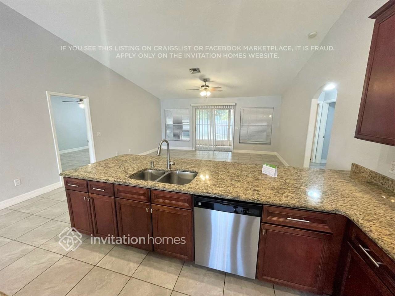 23283 Mulligan Ave - Photo 7 of 21