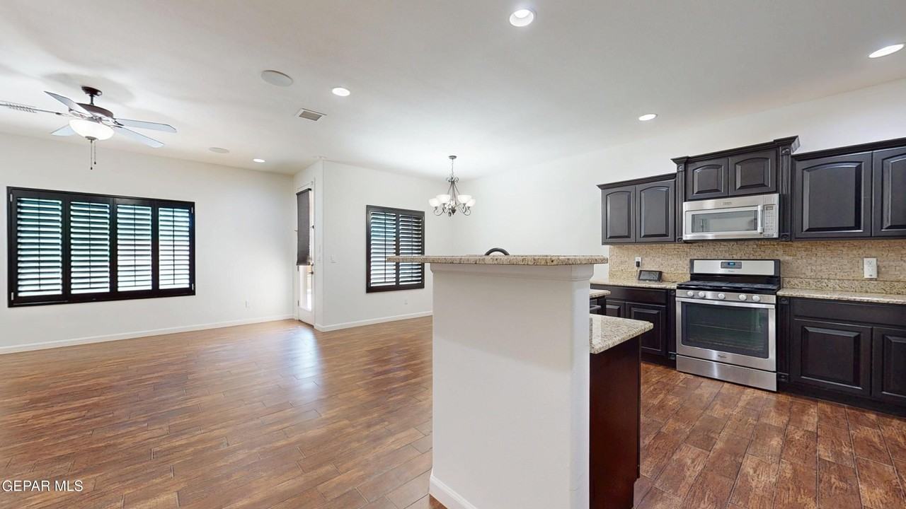 12964 Immanuel Vista Dr - Photo 4 of 50