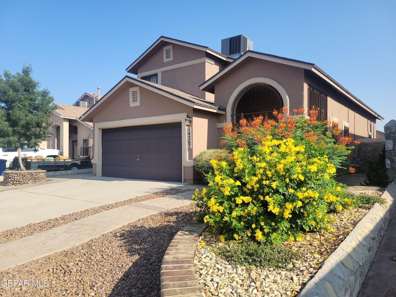 14267 Pacific Point Dr - Photo 3 of 50