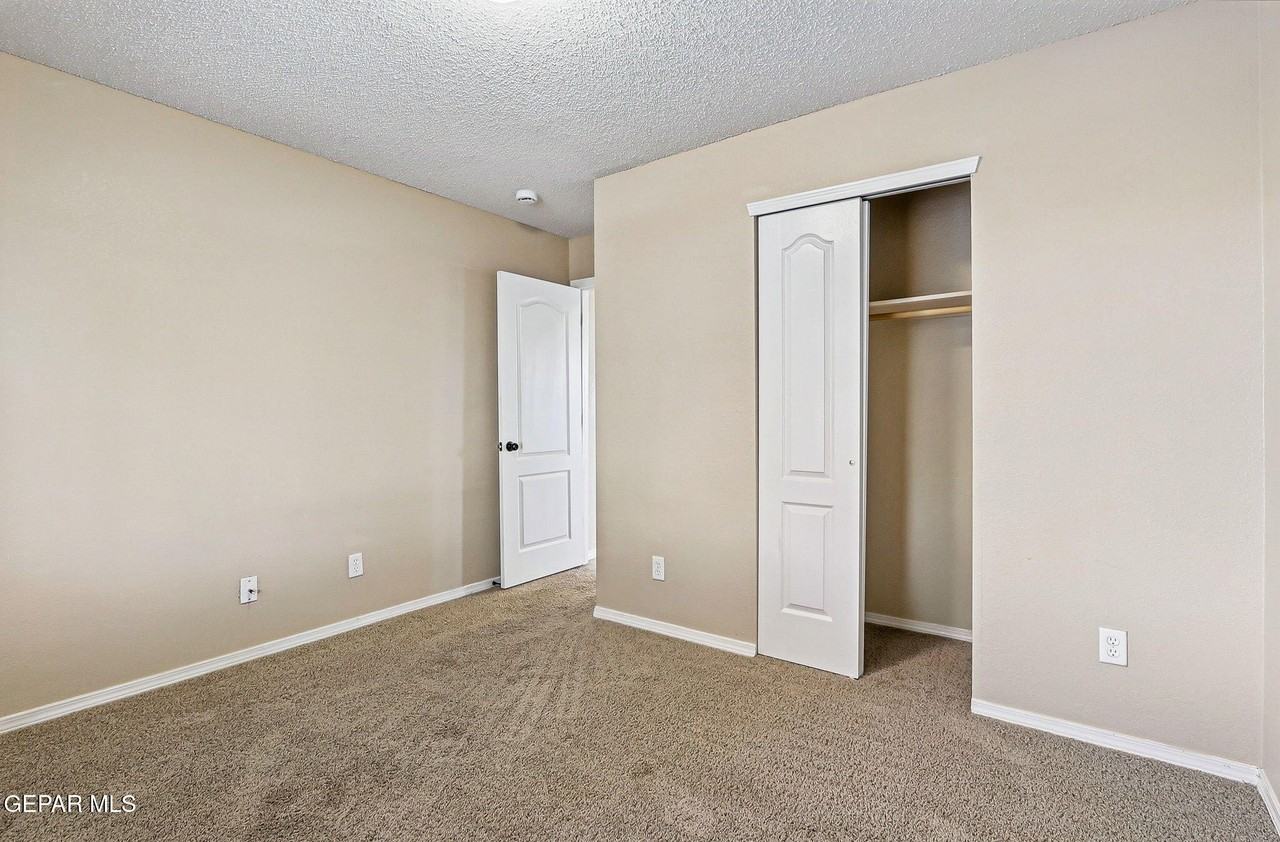 732 Desert Sage Dr - Photo 5 of 29