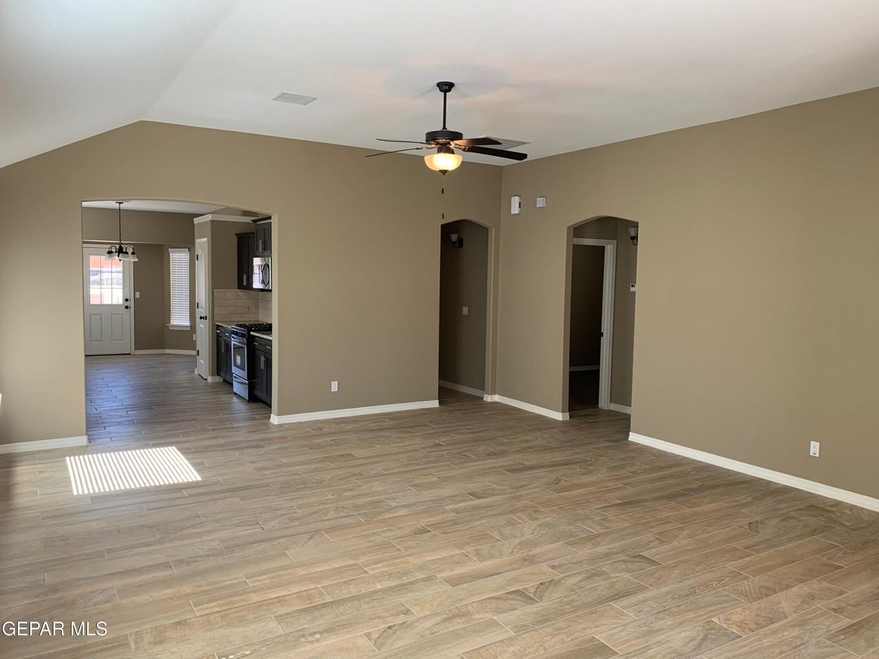 13668 Garforth Ave - Photo 2 of 14