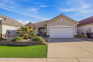 featured image of 13912 Loreina Luz Ave