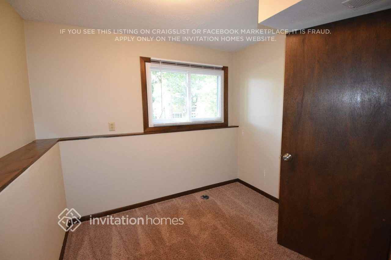 2948 France Ave N - Photo 7 of 16