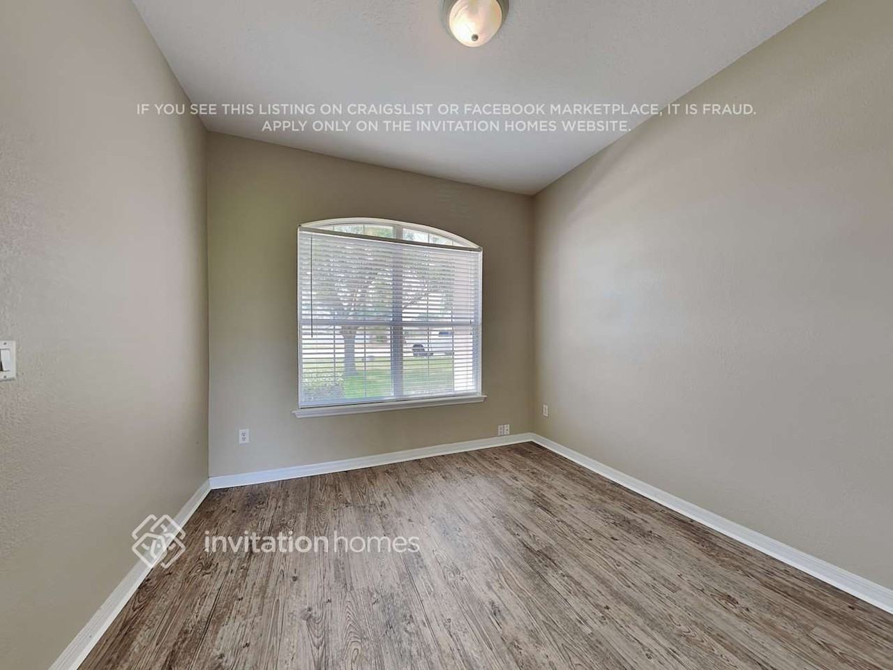 1231 Running Oak Ln - Photo 5 of 11