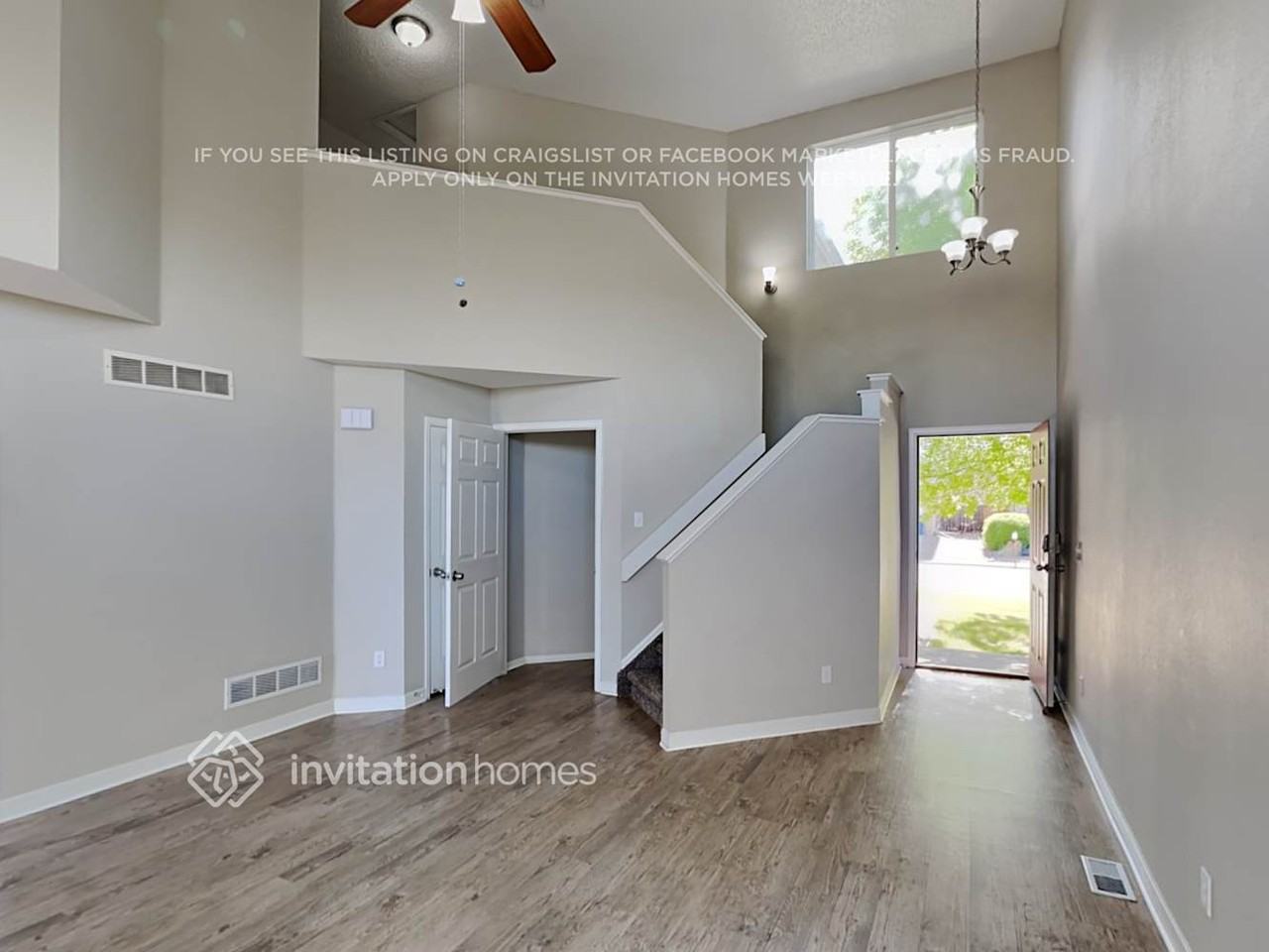 12340 Newport Ct - Photo 6 of 18