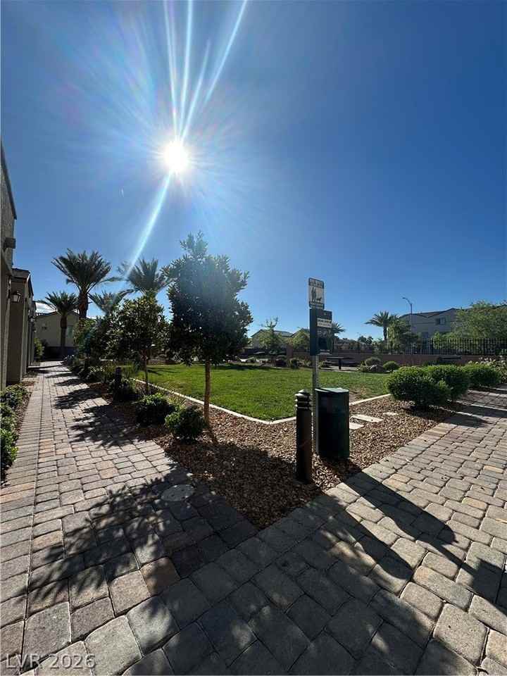 3628 Pinot Ct - Photo 7 of 32