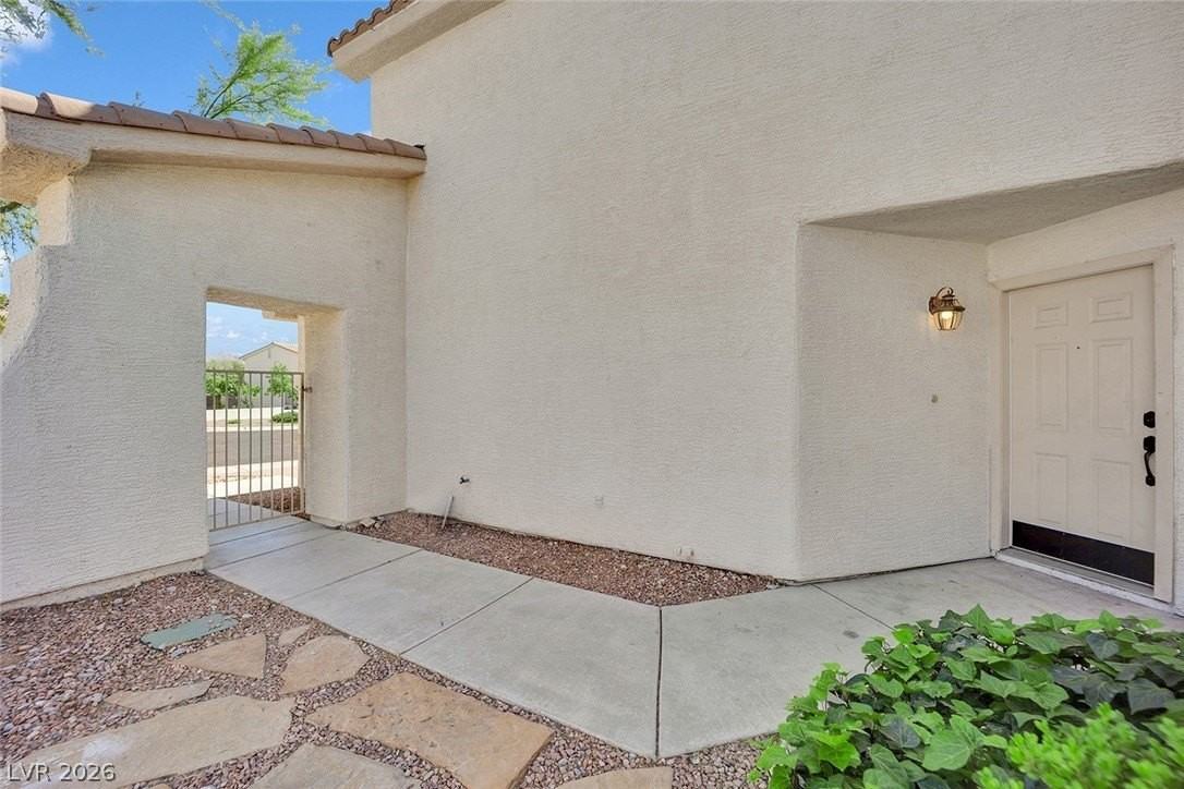 8145 Exploration Ave - Photo 6 of 41