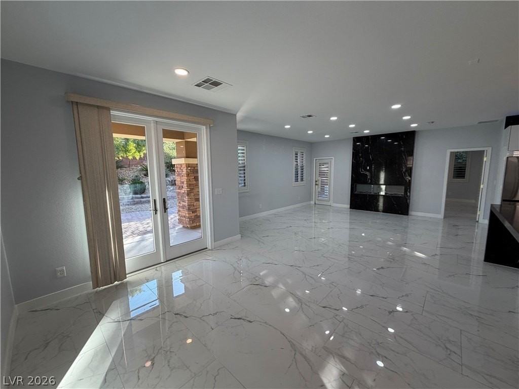 5501 Alden Bend Dr - Photo 5 of 33