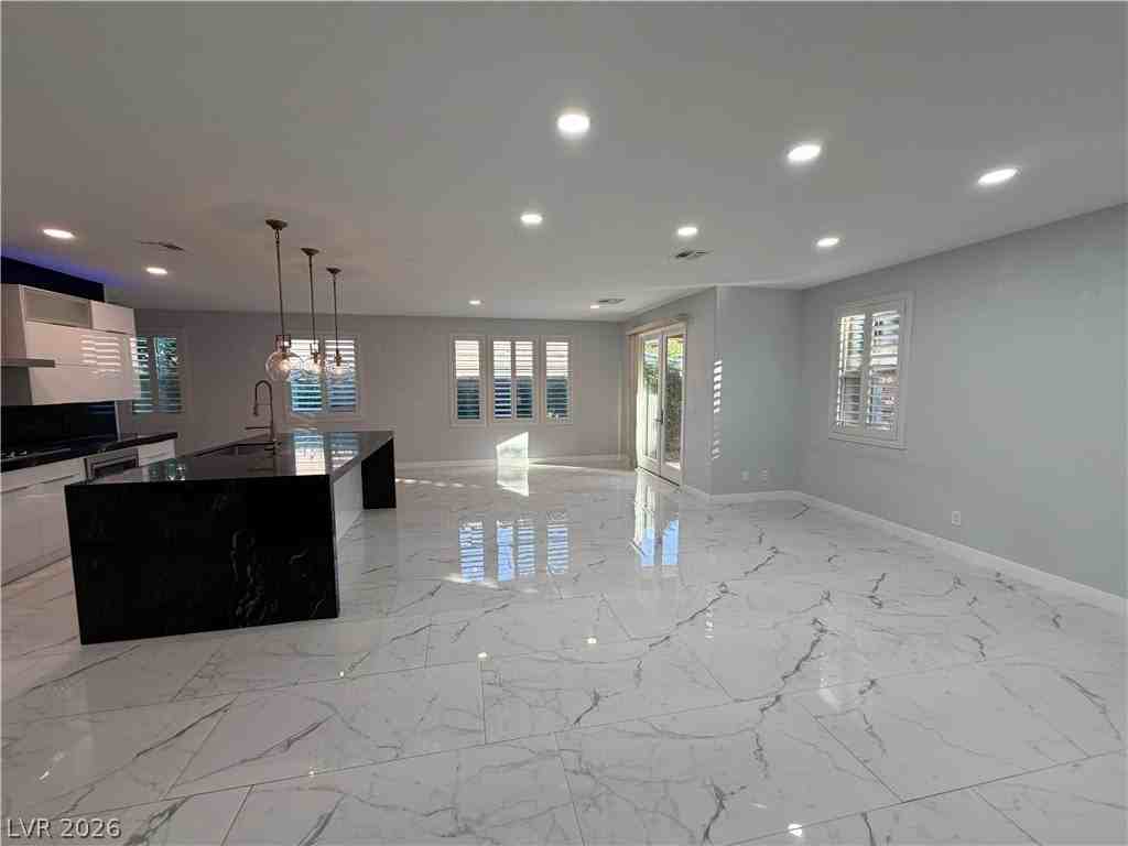 5501 Alden Bend Dr - Photo 7 of 33