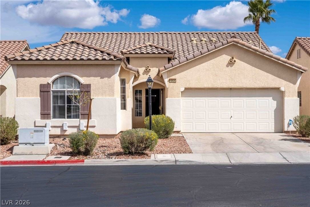 10530 Santerno St - Photo 2 of 28