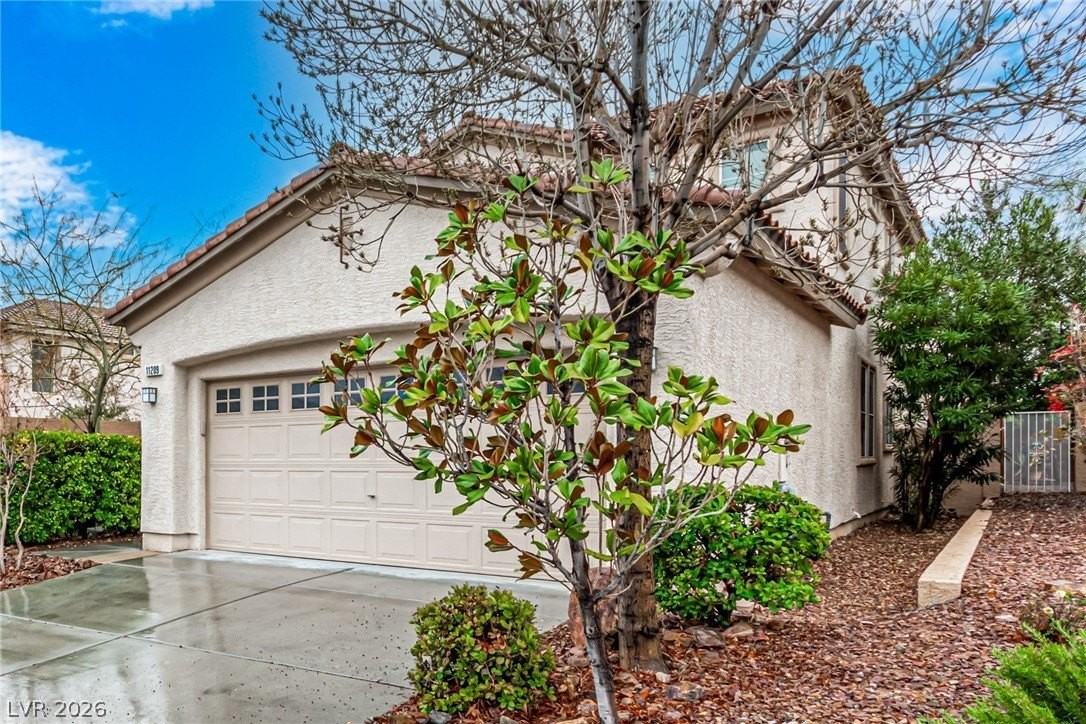 11209 Salentino Ave - Photo 6 of 35