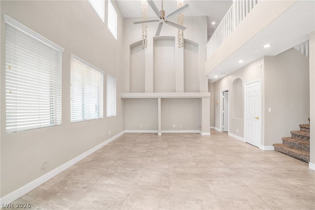 8305 Brewster Valley St - Photo 5 of 26