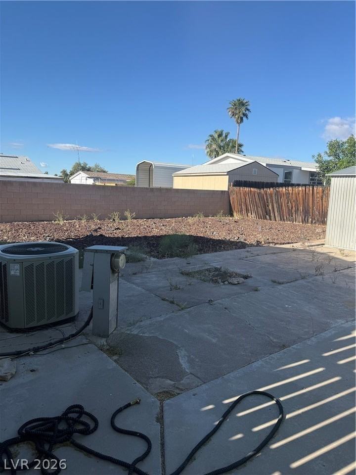 1312 Monterey Dr #0 - Photo 2 of 22