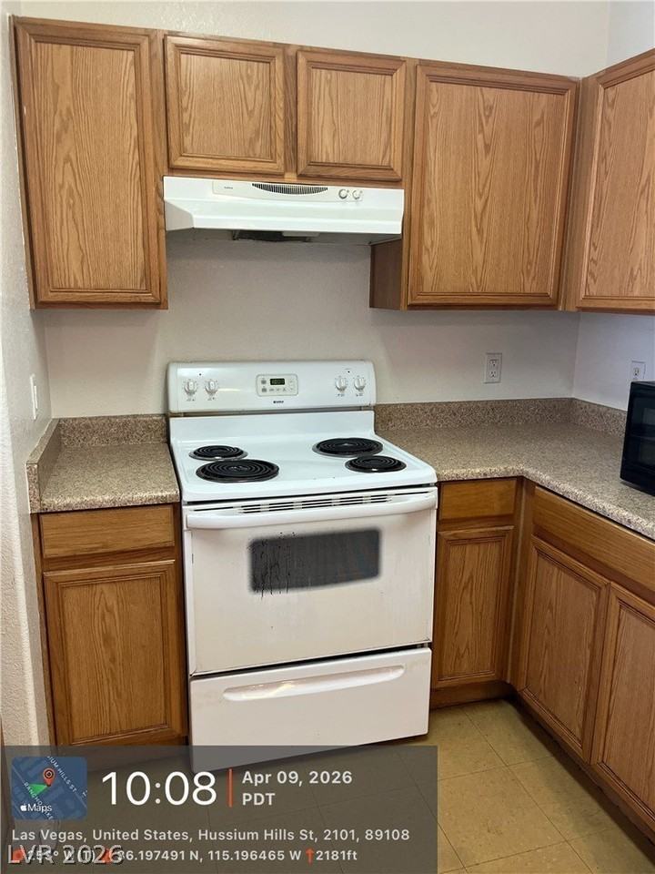 2101 Hussium Hills St #206 - Photo 5 of 14