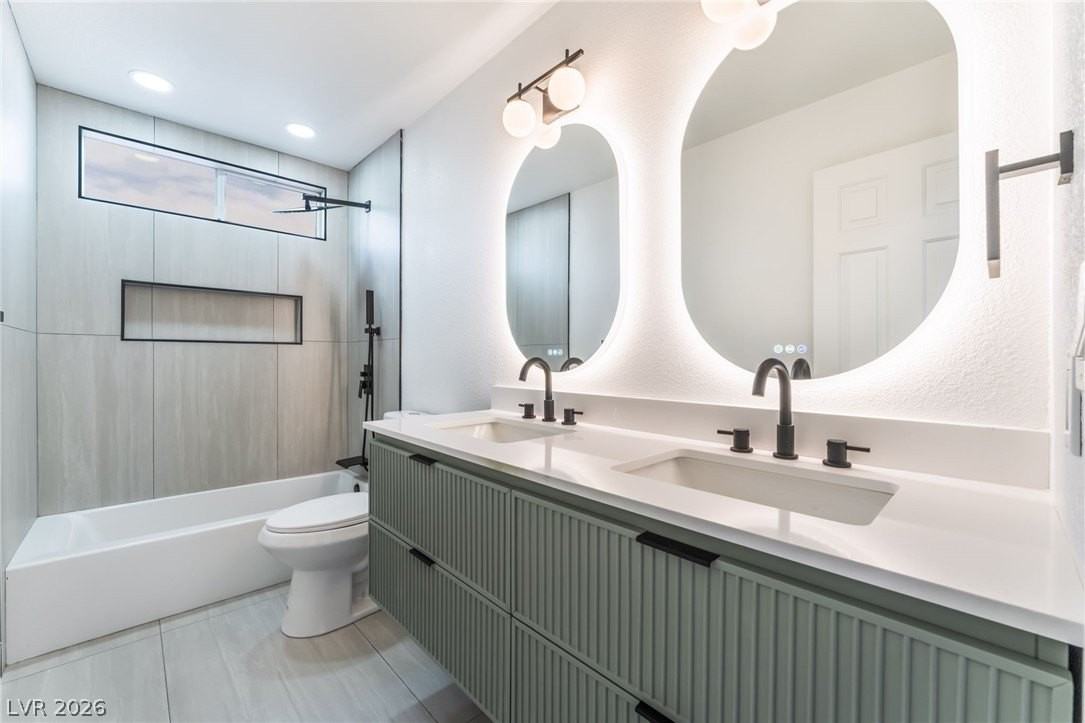 9636 W Gilmore Ave - Photo 4 of 50