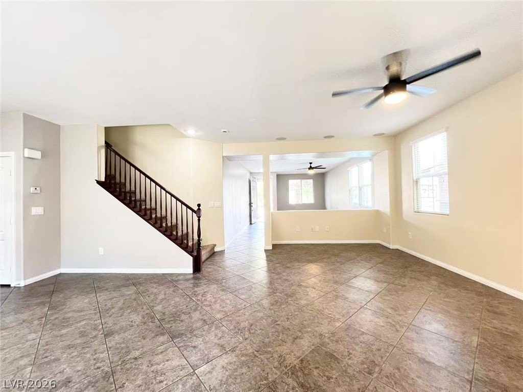 10555 Winter Grass Dr - Photo 5 of 36