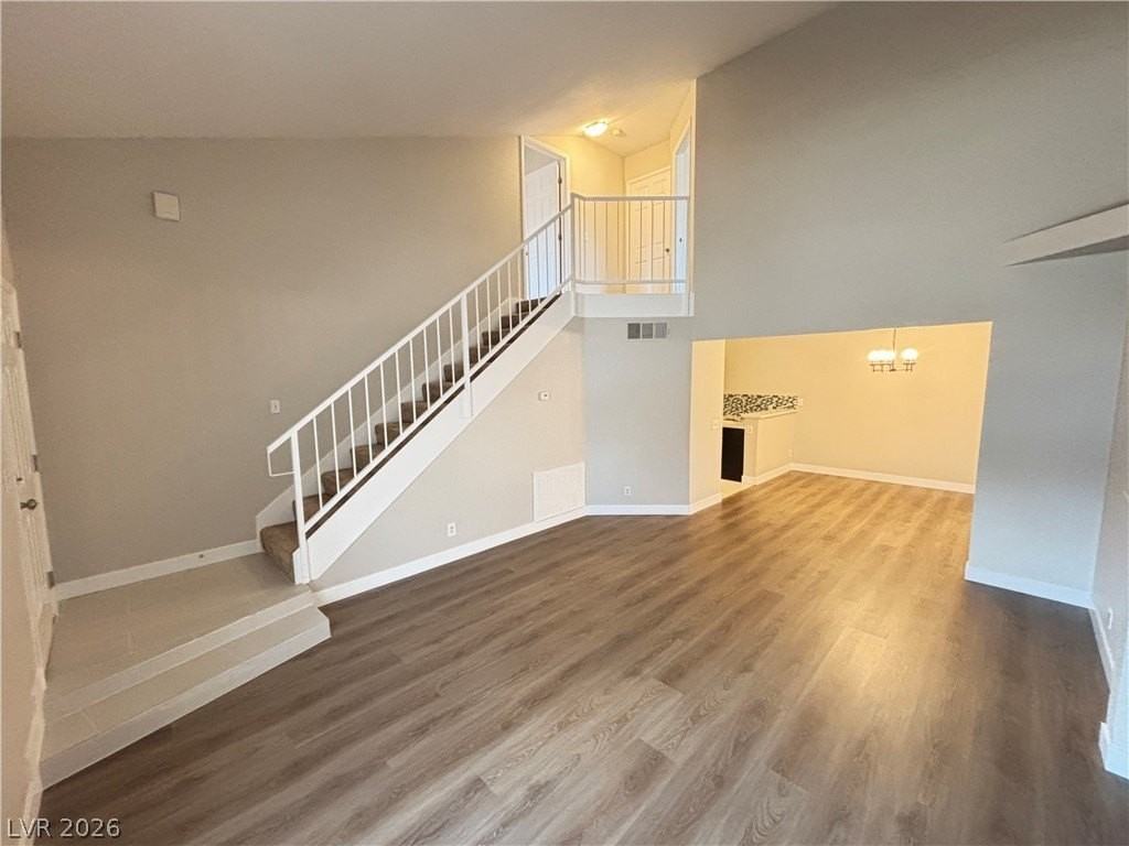 2824 Crystal Lantern Dr - Photo 2 of 33