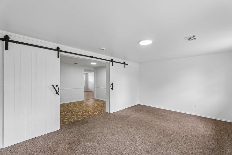 8432 Nw 92nd St #1 - Photo 5 of 20