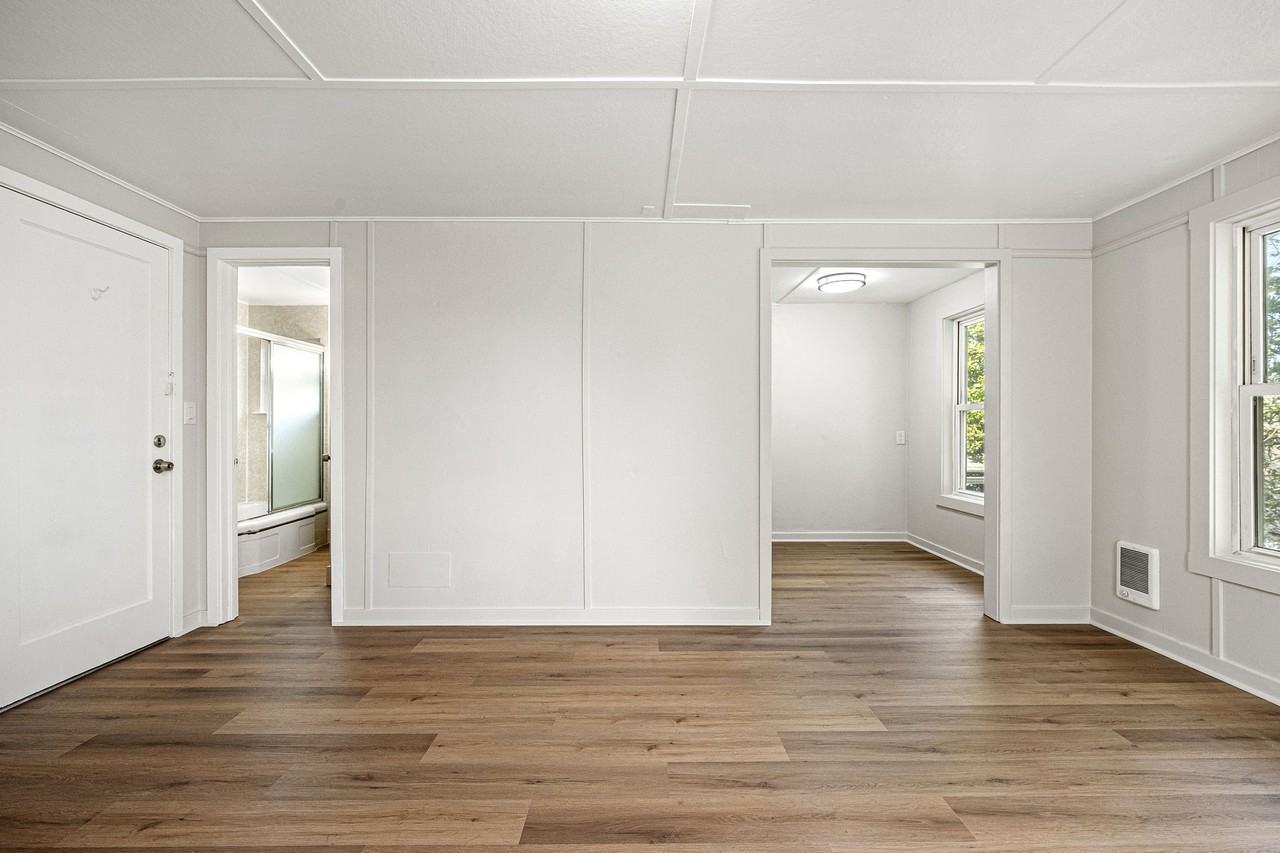 284 E 16th Ave #1 - Photo 5 of 10