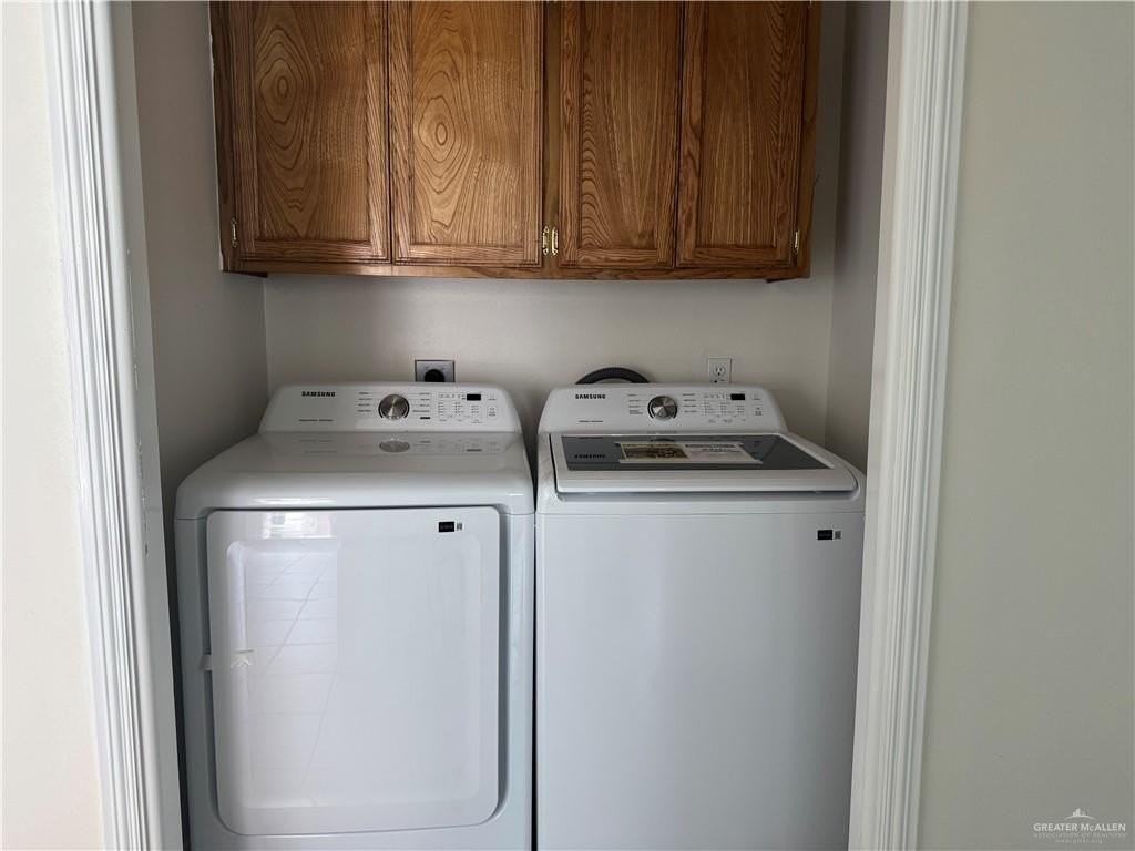 512 E Upas Ave #1 - Photo 3 of 13