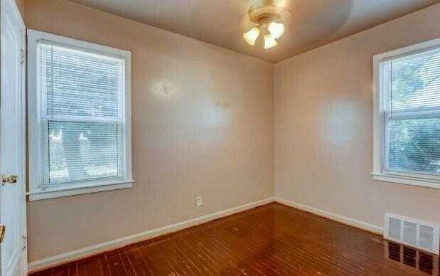14694 Jacob Ave - Photo 5 of 8