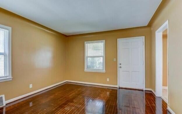 14694 Jacob Ave - Photo 7 of 8
