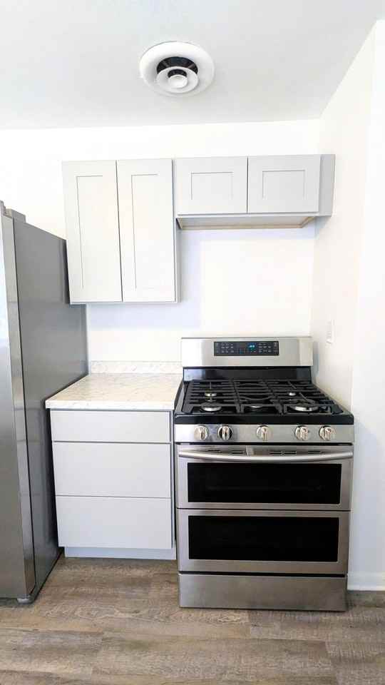 30113 Hazelwood St - Photo 7 of 21