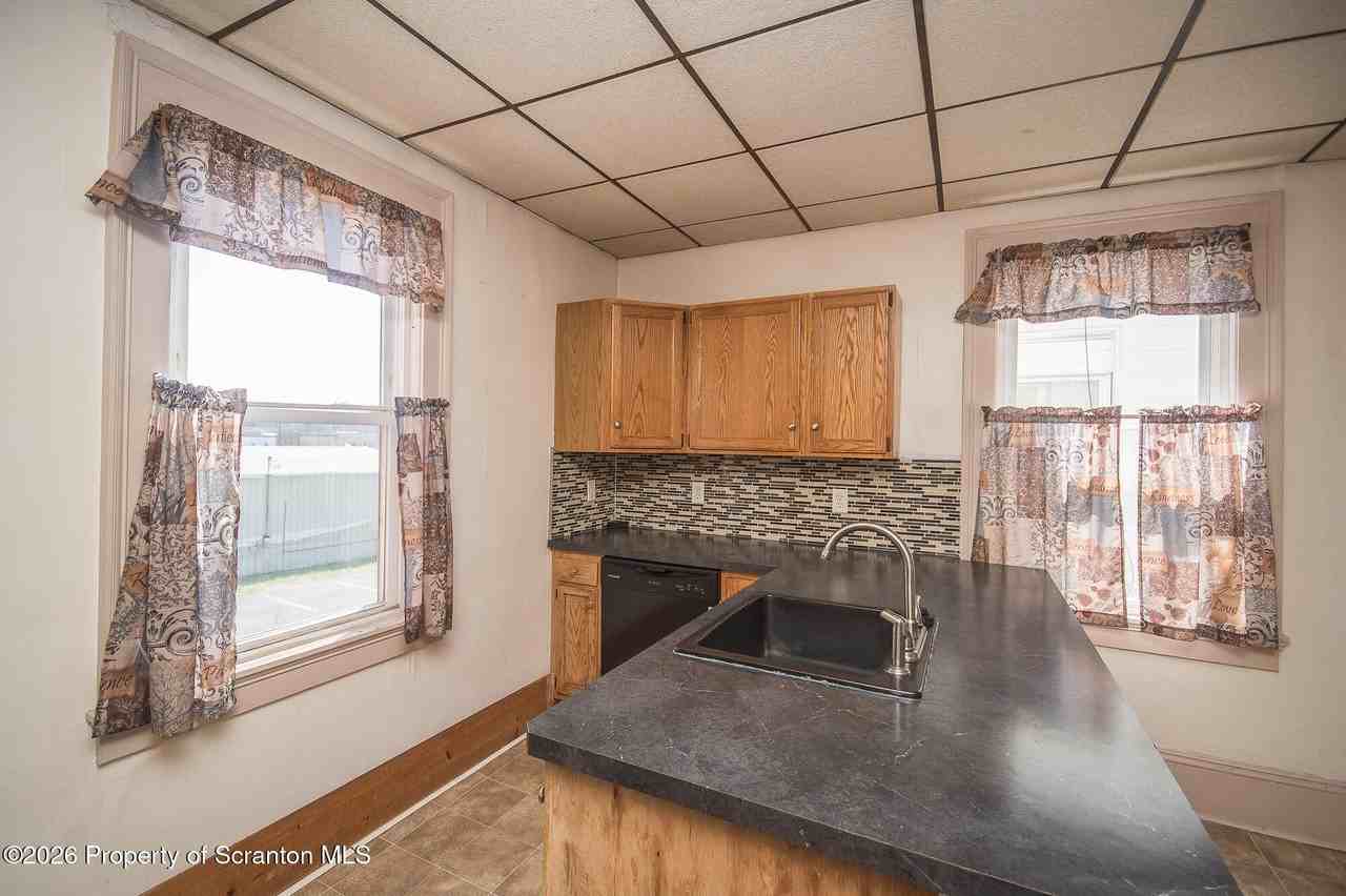 1827 Main St 2nd Fl - Photo 5 of 28