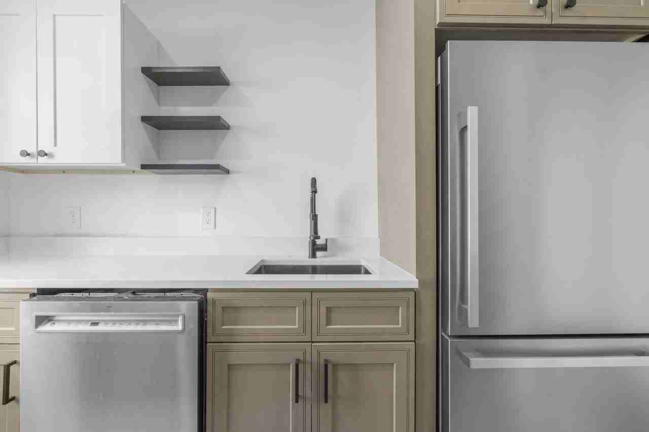 22 High St Apt A5 #A5 - Photo 2 of 23