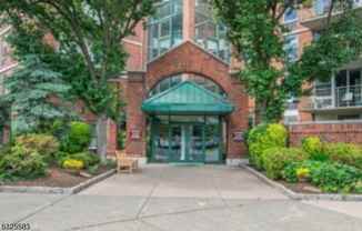 300 Main St #405 - Photo 1 of 1