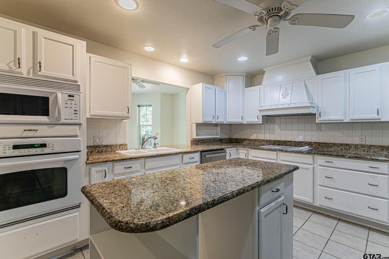 250 Autumn Wood Trl - Photo 5 of 30