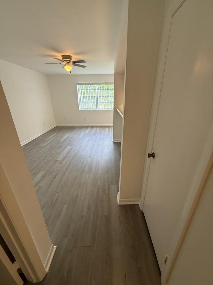15285 Sw 107th Ln #214 - Photo 3 of 8
