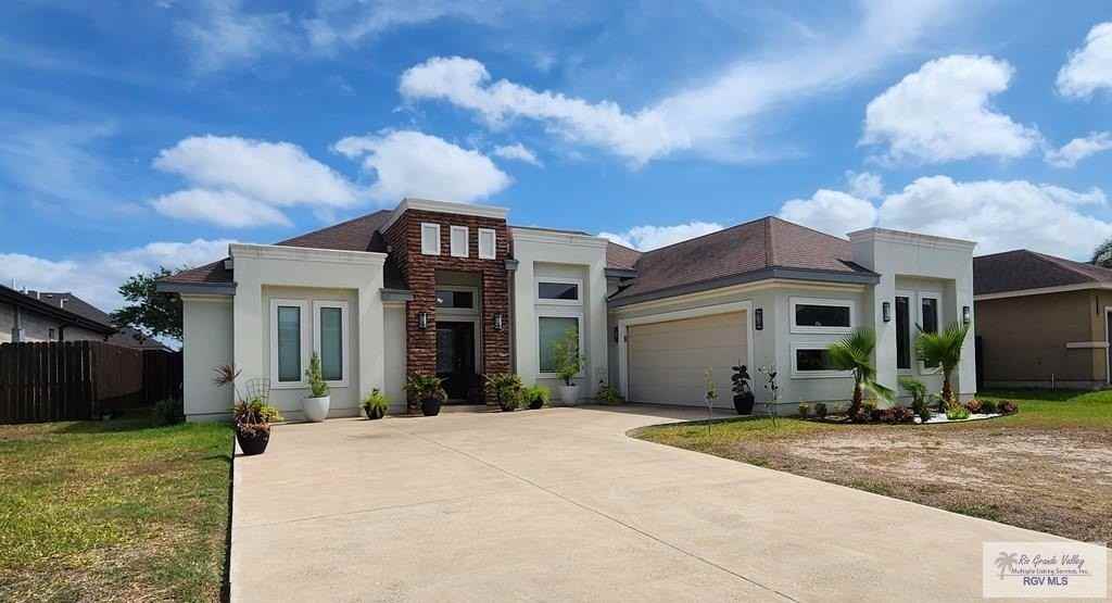 5921 Norma Pechero Ln - Photo 2 of 42