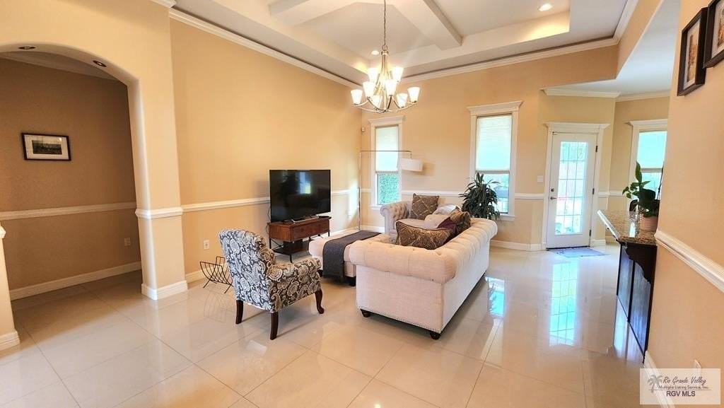 5921 Norma Pechero Ln - Photo 7 of 42