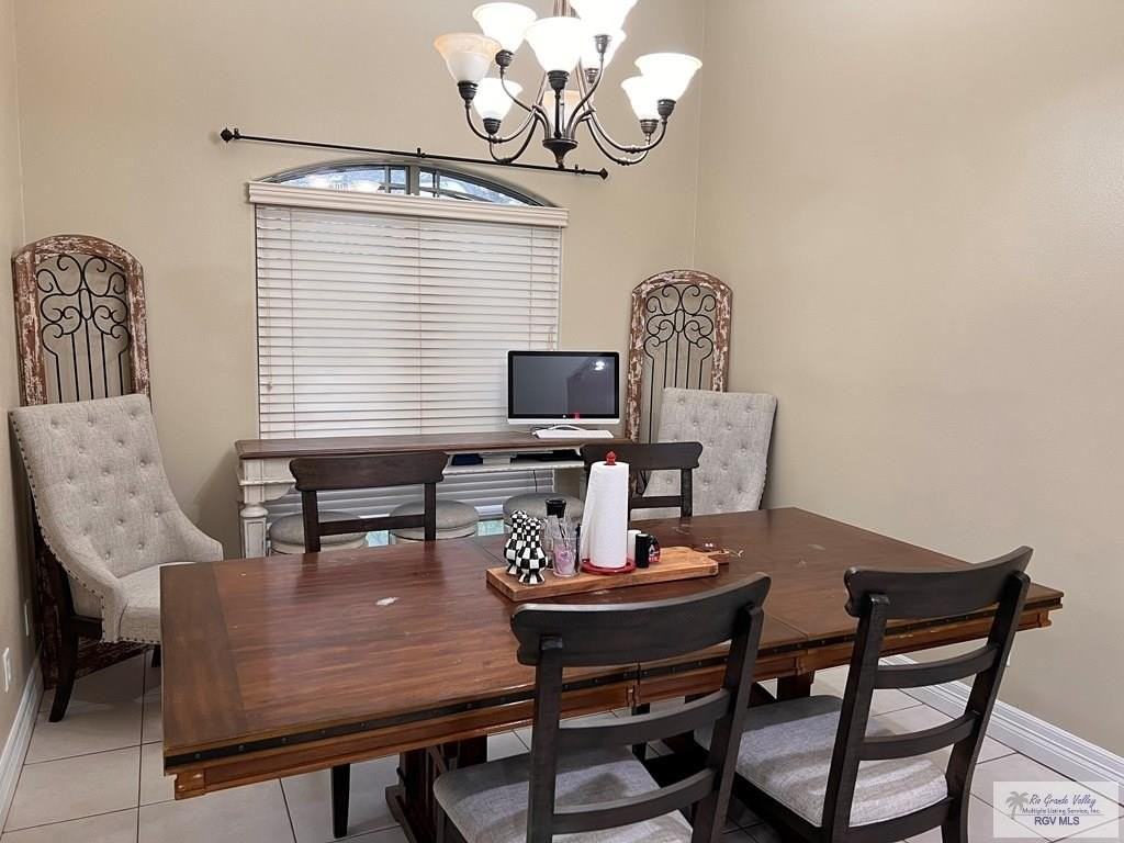 1626 Christians Cir - Photo 7 of 19