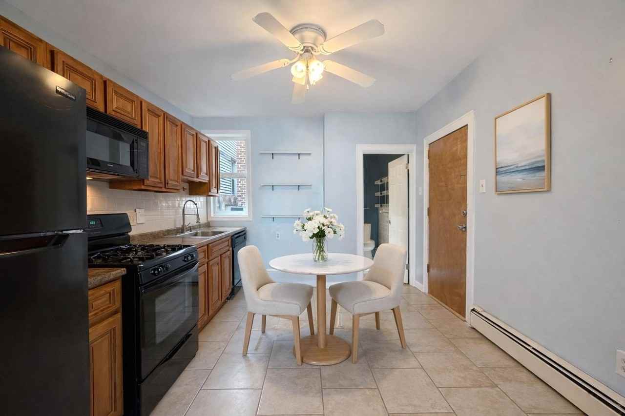 260 Prospect Ave #1F - Photo 6 of 7