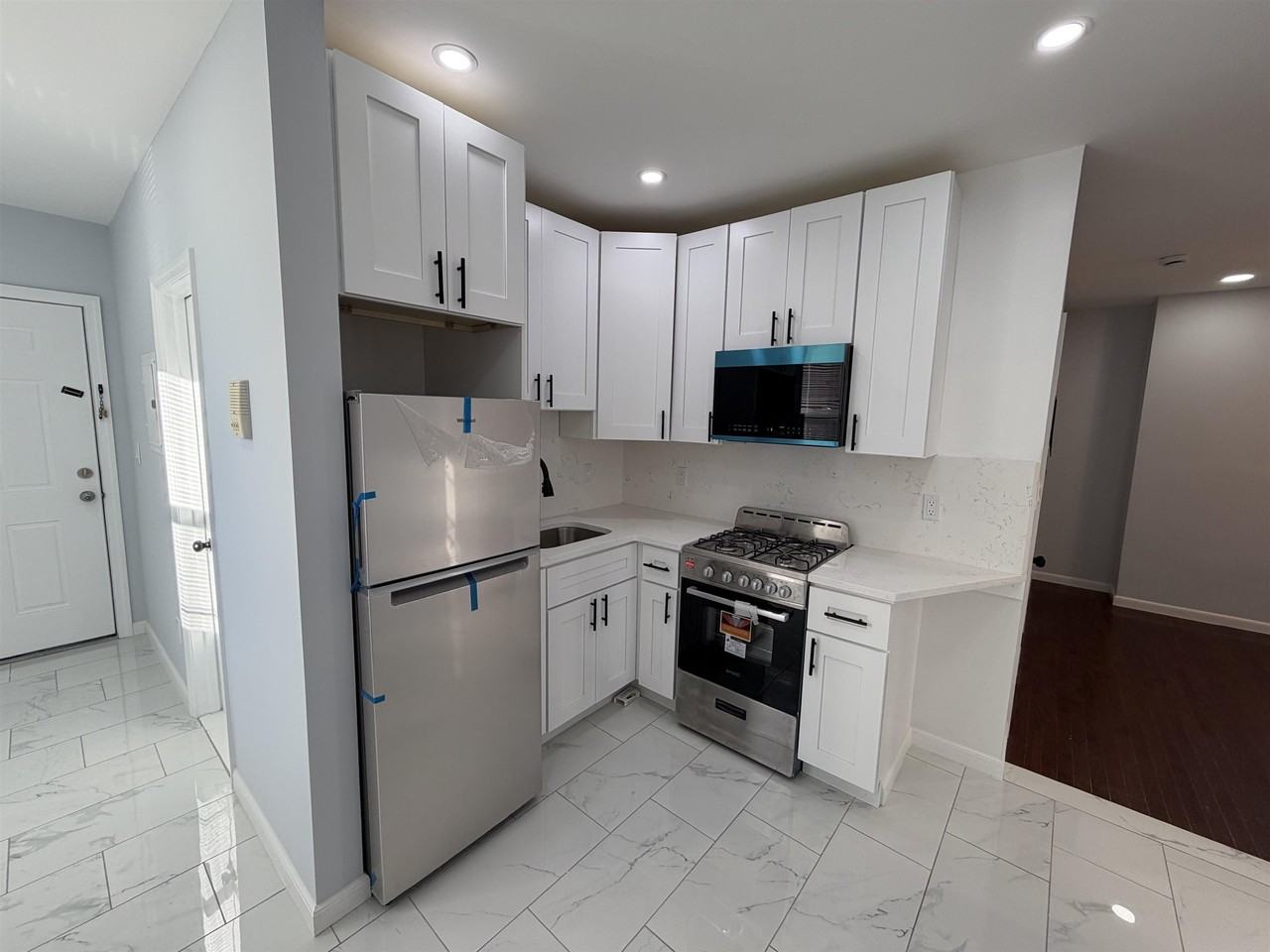 19 Hopkins Ave #4 - Photo 4 of 12