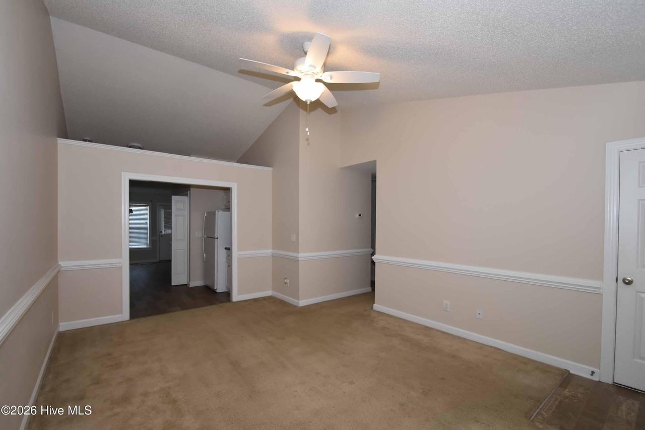 1205 Price Dr #B - Photo 3 of 20