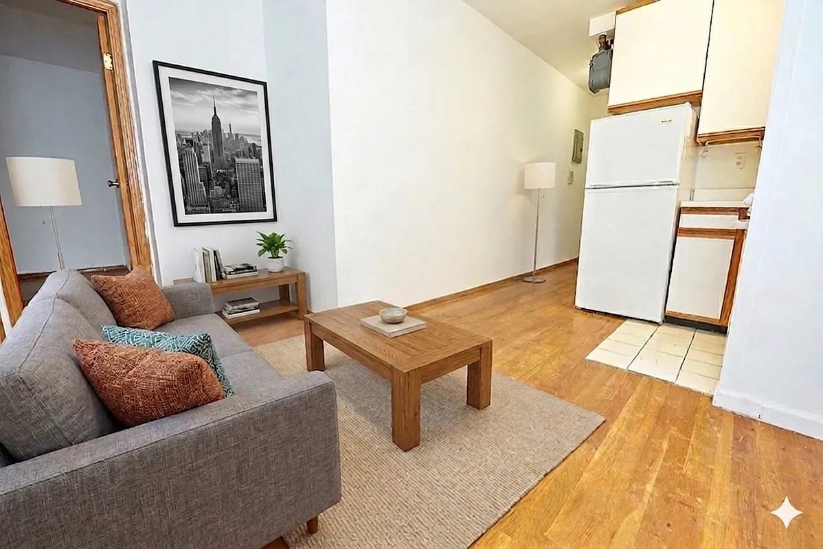 18 King St #4 - Photo 5 of 7