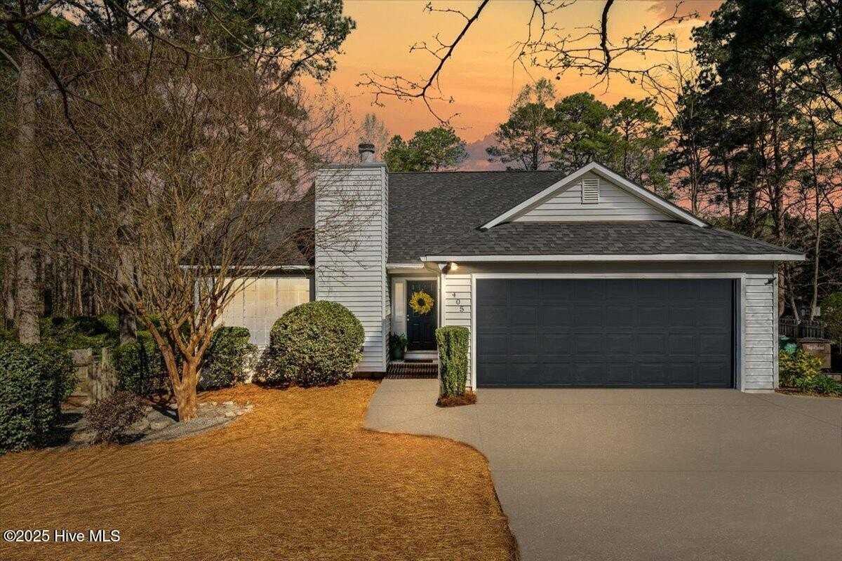 405 Spring Lake Dr