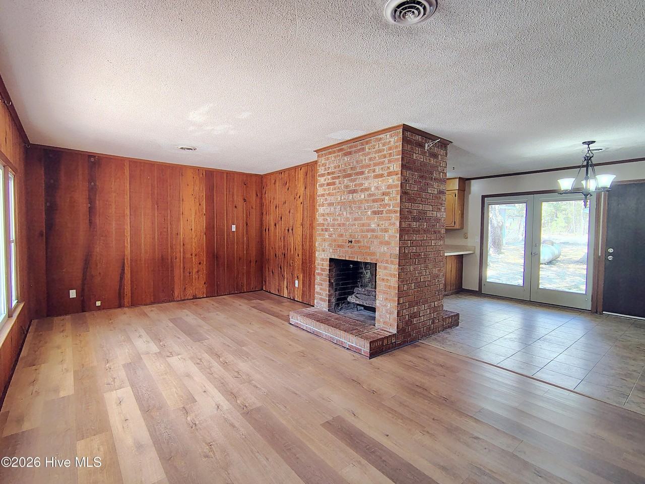 522 Holden Plantation Ave Sw - Photo 4 of 21